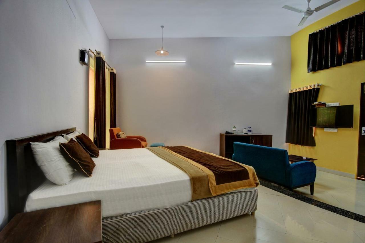 Palette Arthigamya Spa & Resort Gokarna  Exterior photo